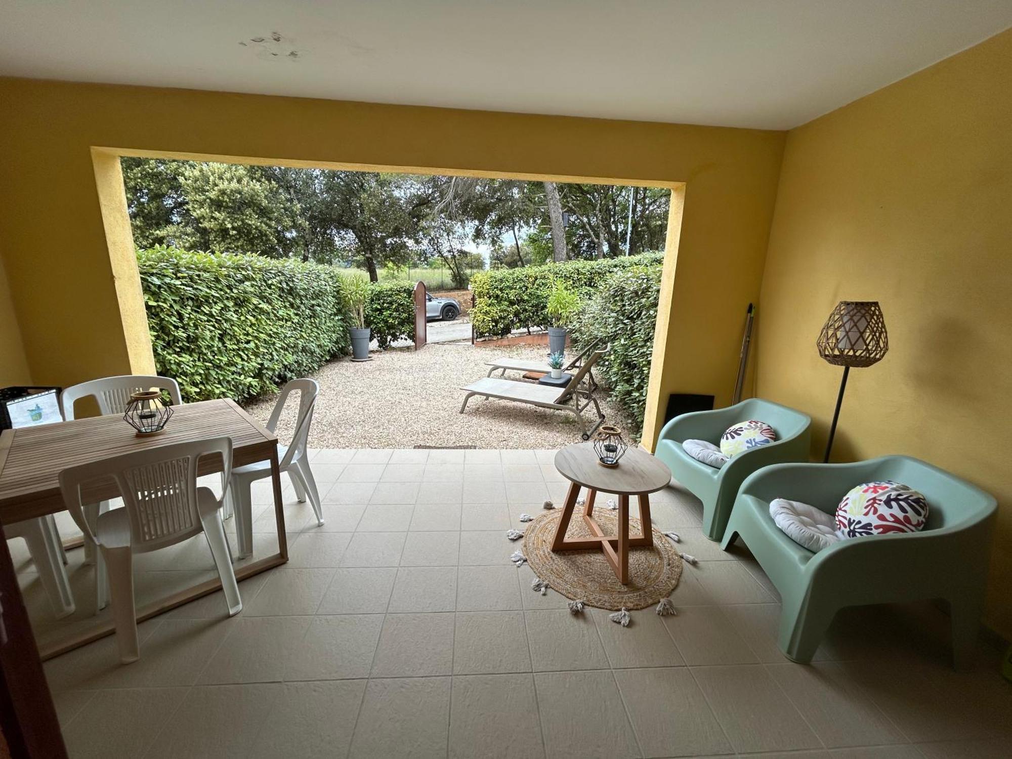 דירות Roussillon en Isere Eden En Luberon מראה חיצוני תמונה
